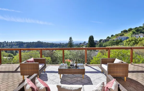 $2,480,000 | 15 Serramar Drive, Oakland, CA 94611