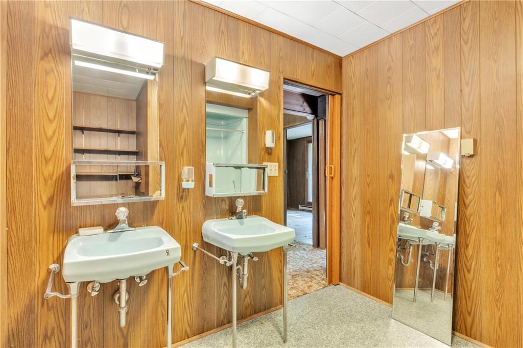 1445 East Cruikshank Road Valencia, PA 16059 - Photo 24 of 32 a bathroom with a sink and a mirror