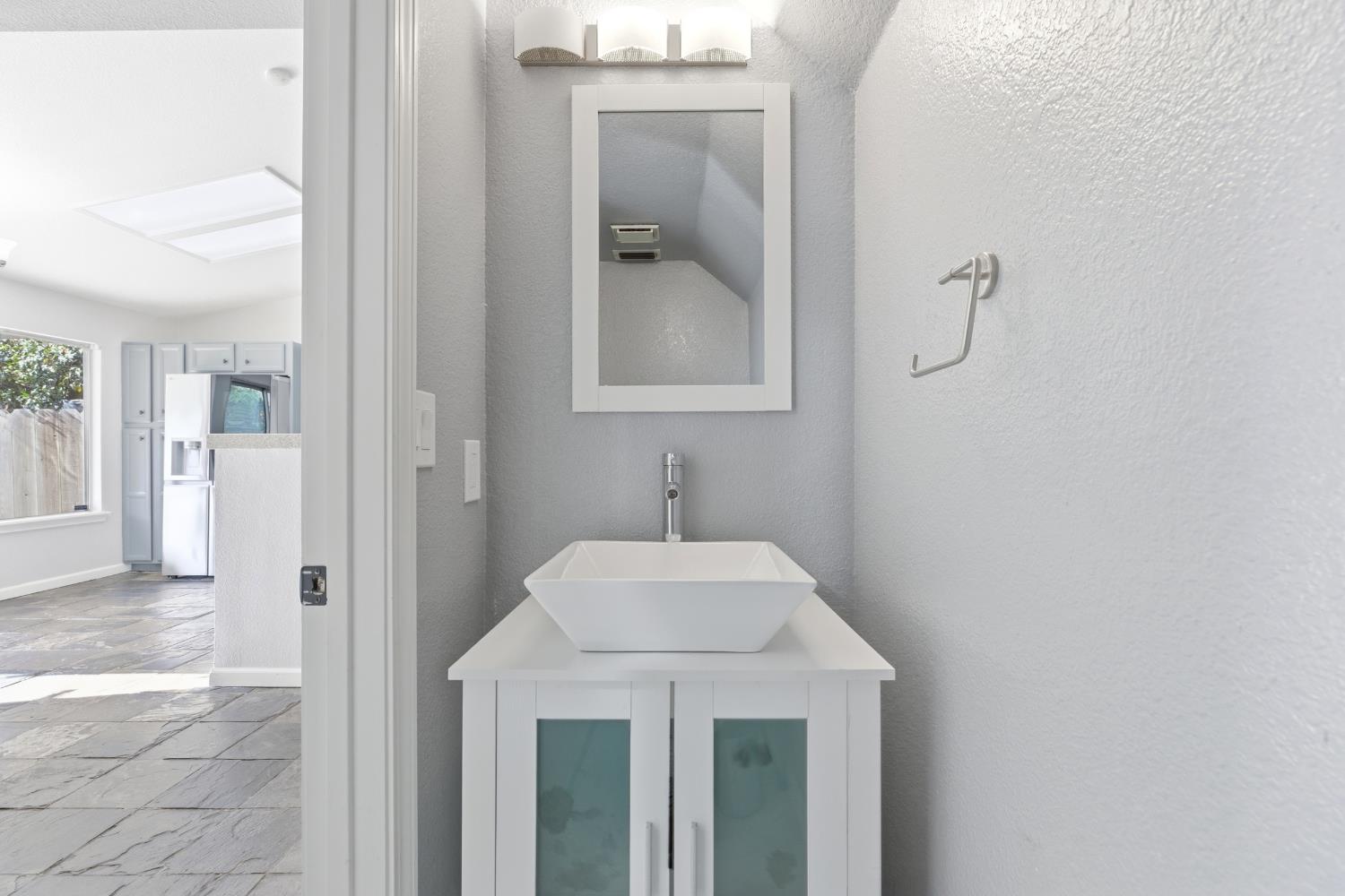 3904 Creedmoor Avenue Modesto, CA 95357 - Photo 13 of 33