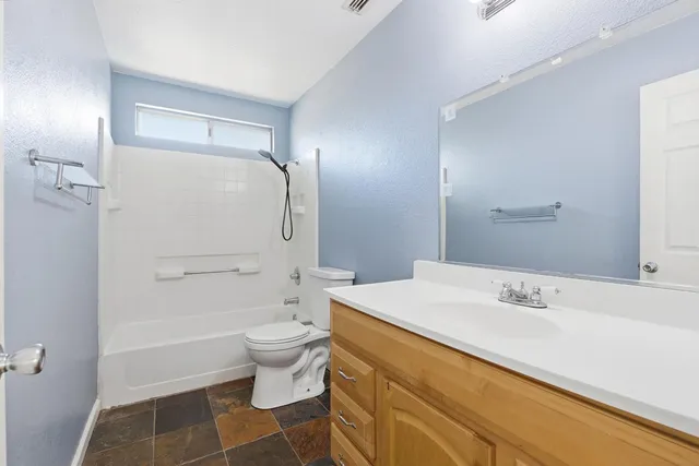 $465,000 | 3904 Creedmoor Avenue, Modesto, CA 95357