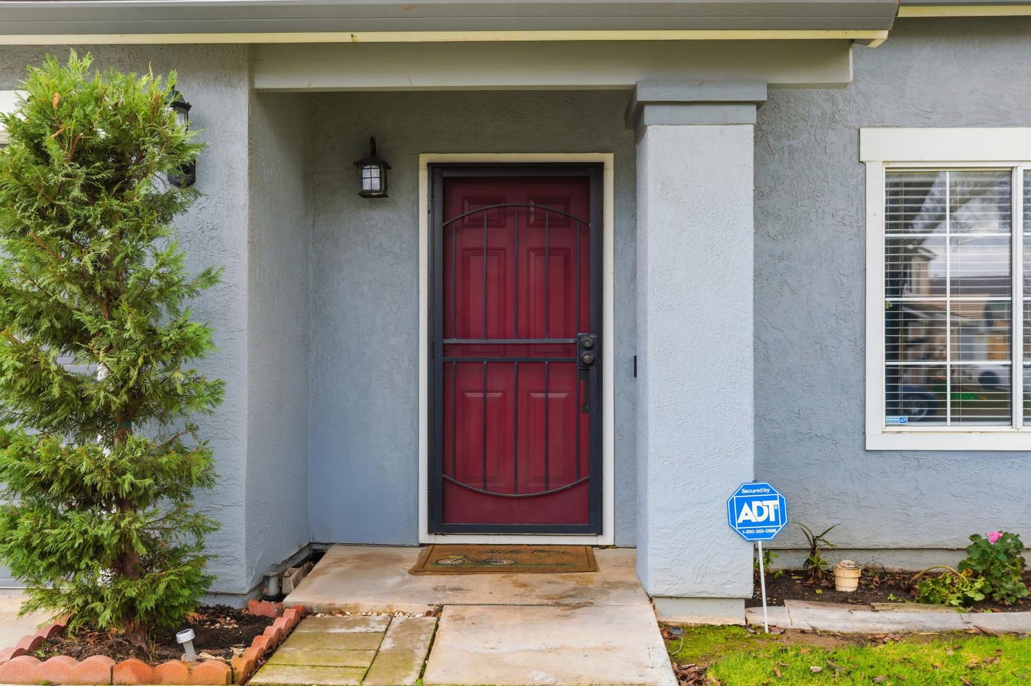 3904 Creedmoor Avenue Modesto, CA 95357 - Photo 5 of 33