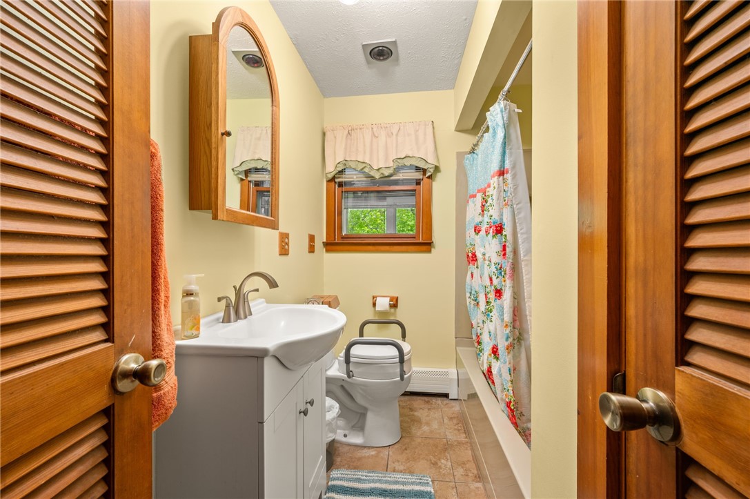 32 Burgess Road Foster, RI 02825 - Photo 16 of 43