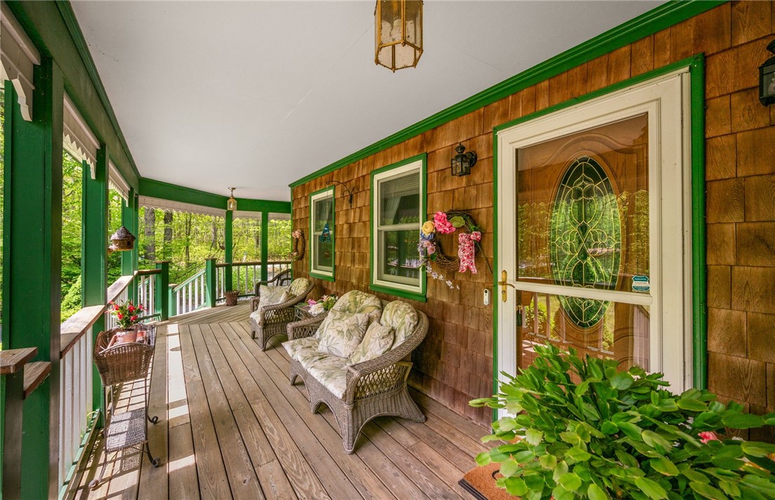 32 Burgess Road Foster, RI 02825 - Photo 4 of 43