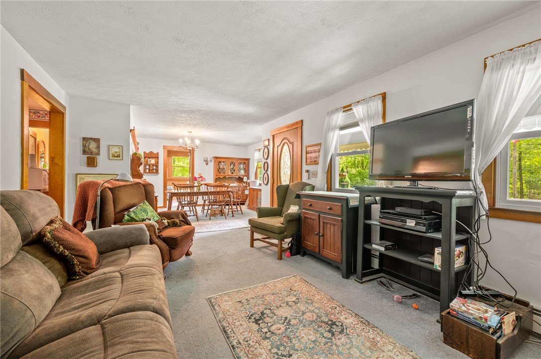 32 Burgess Road Foster, RI 02825 - Photo 7 of 43