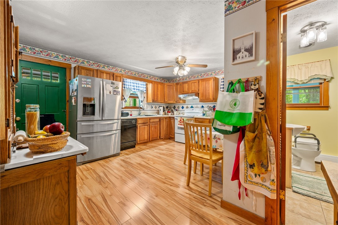 32 Burgess Road Foster, RI 02825 - Photo 10 of 43