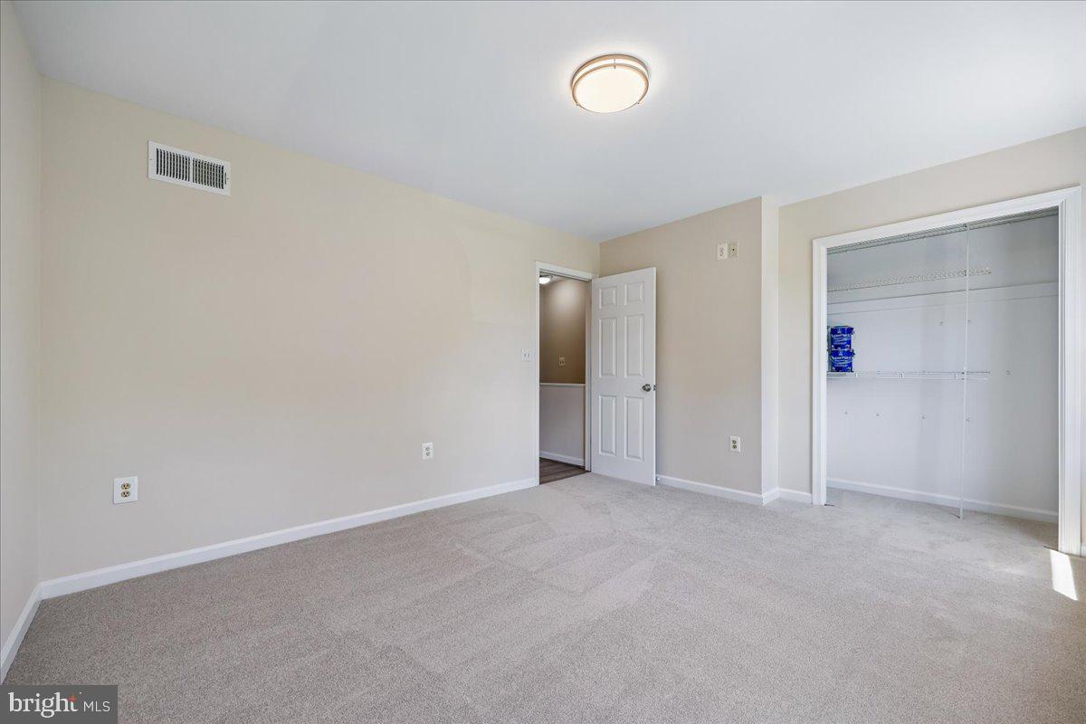 6648 Wind Ridge Road Mount Airy, MD 21771 - Photo 34 of 61