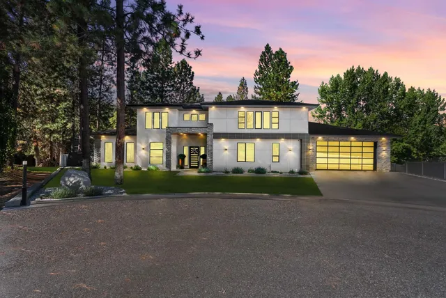 $1,140,000 | 11605 North Alberta Lane, Spokane, WA 99218
