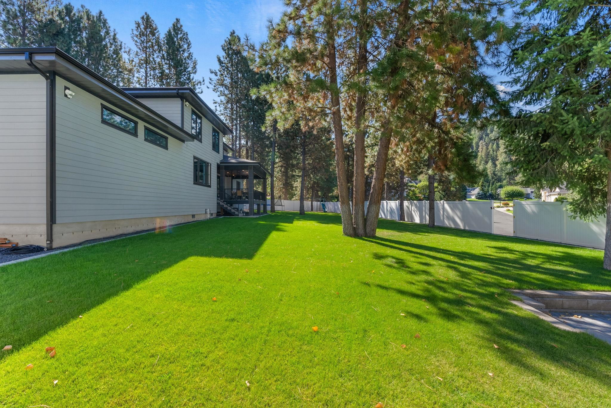 11605 North Alberta Lane Spokane, WA 99218 - Photo 12 of 50