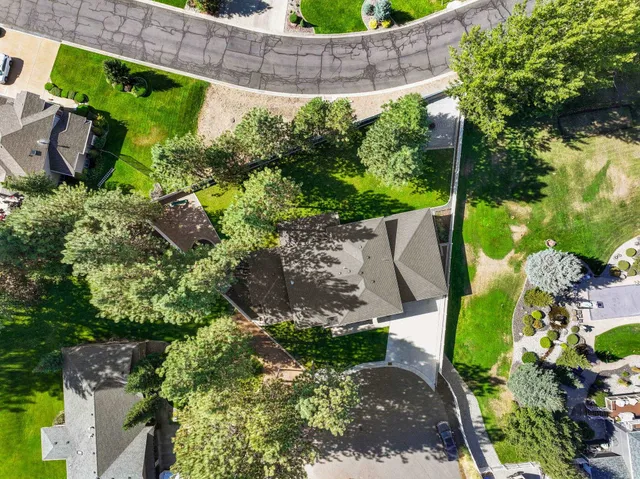 $1,140,000 | 11605 North Alberta Lane, Spokane, WA 99218