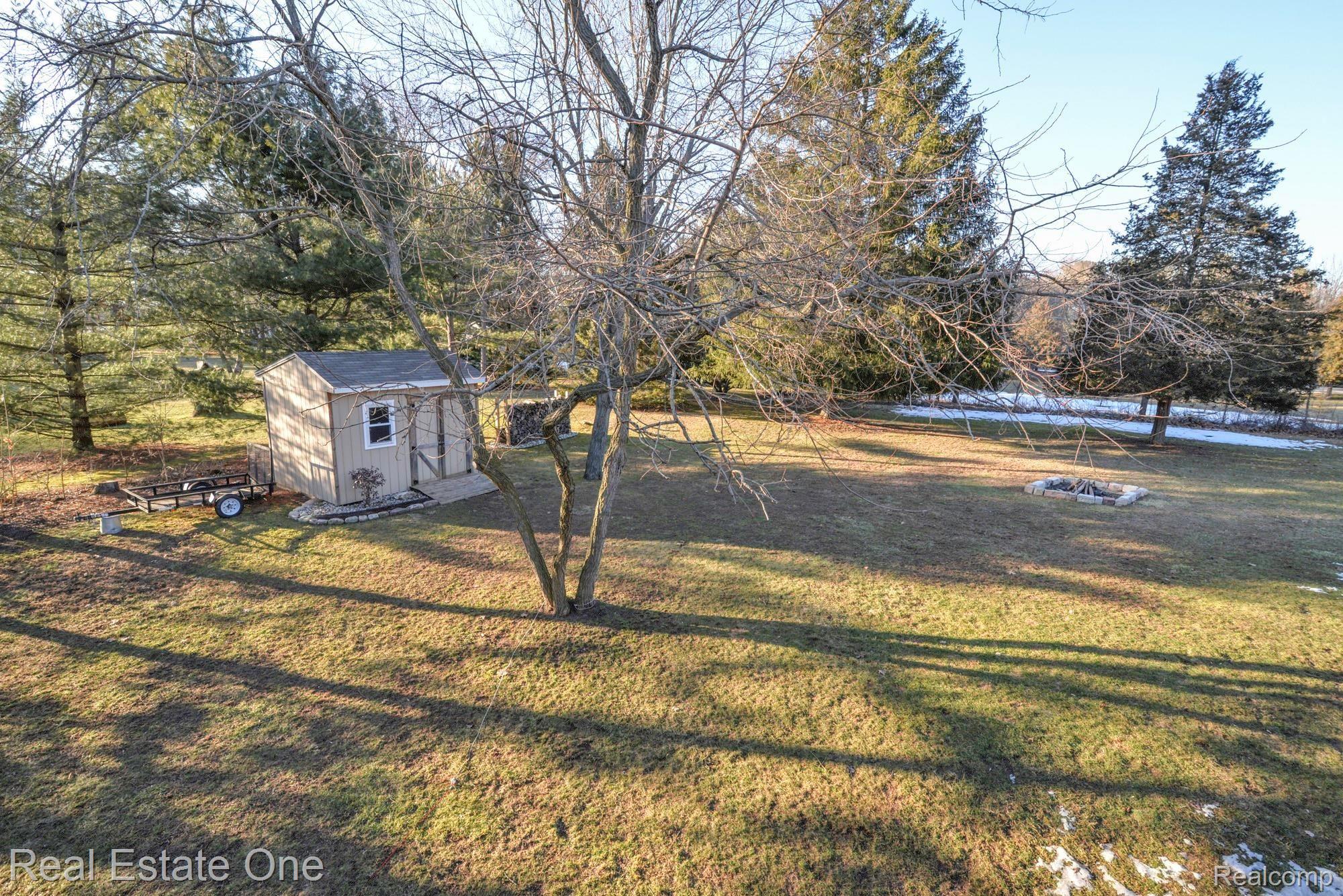6441 Winans Lake Road Brighton, MI 48116 - Photo 40 of 45 Big Yard