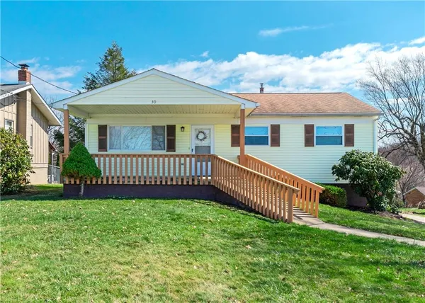 $214,500 | 30 Marilou Drive, Jeannette, PA 15644