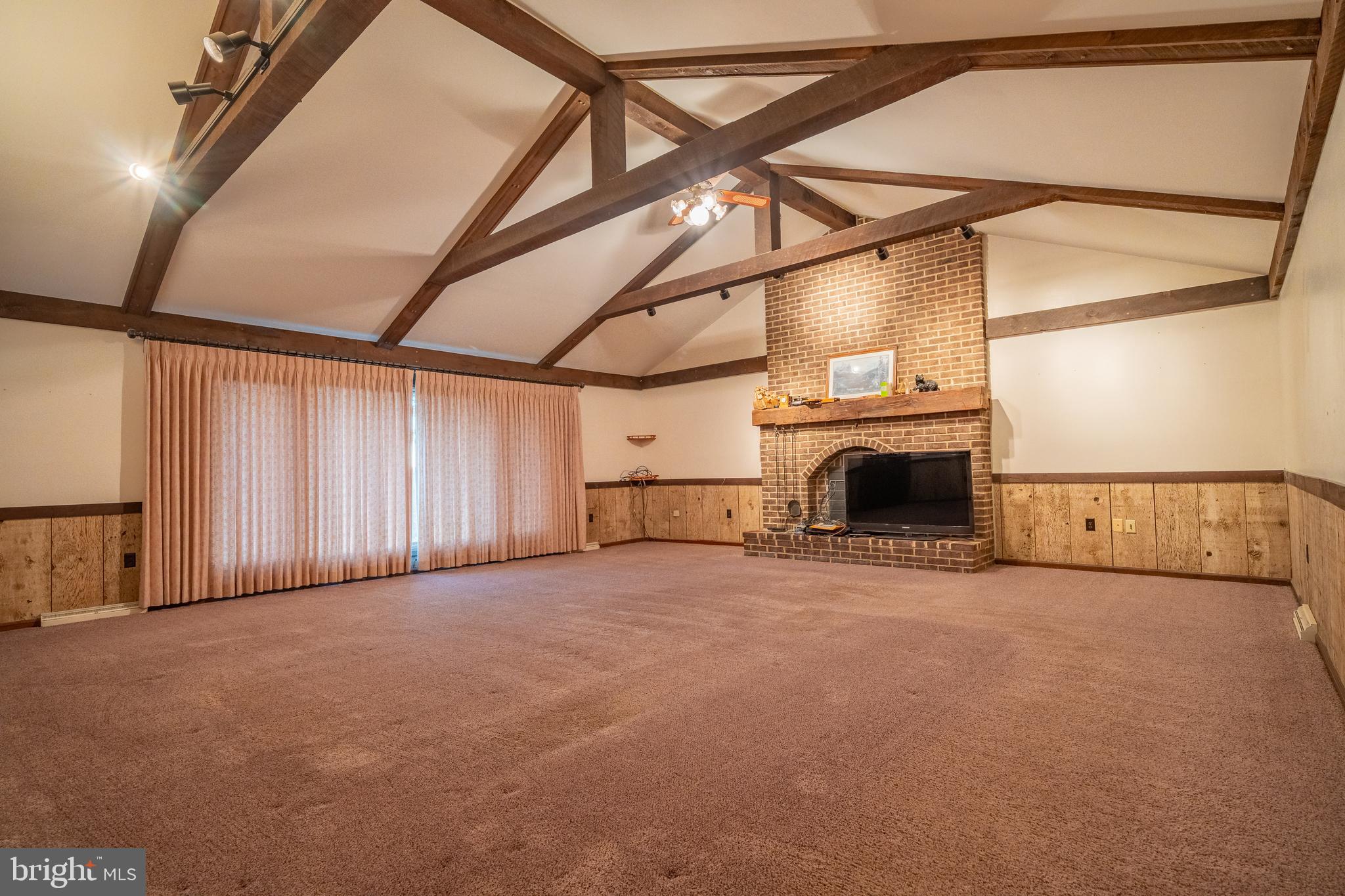 105 Shrefflers Lane McClure, PA 17841 - Photo 32 of 48 a view of a indoor garage