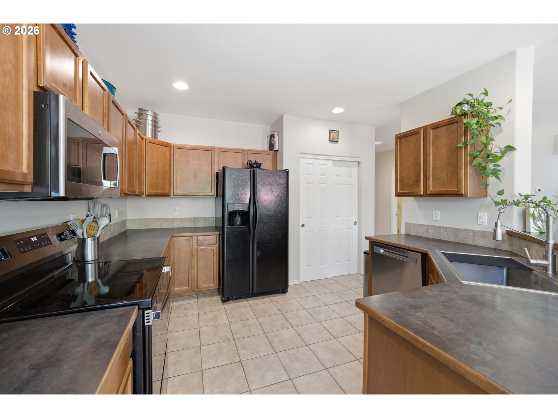 1798 South 57th Place Springfield, OR 97478 - Photo 12 of 43