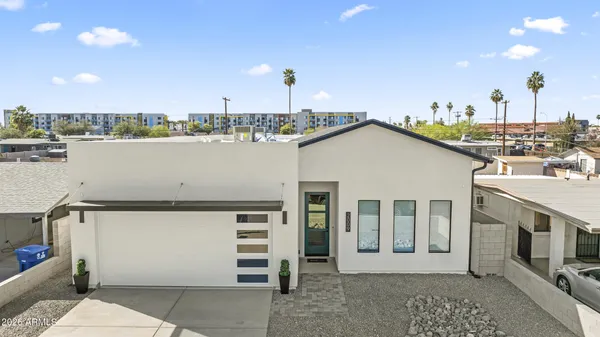 $929,000 | 826 West 12th Street, Tempe, AZ 85281