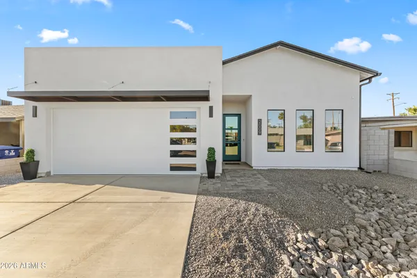 $929,000 | 826 West 12th Street, Tempe, AZ 85281