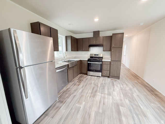 200 North Harrisville Road, Unit 33 Ogden, UT 84404 - Photo 3 of 7
