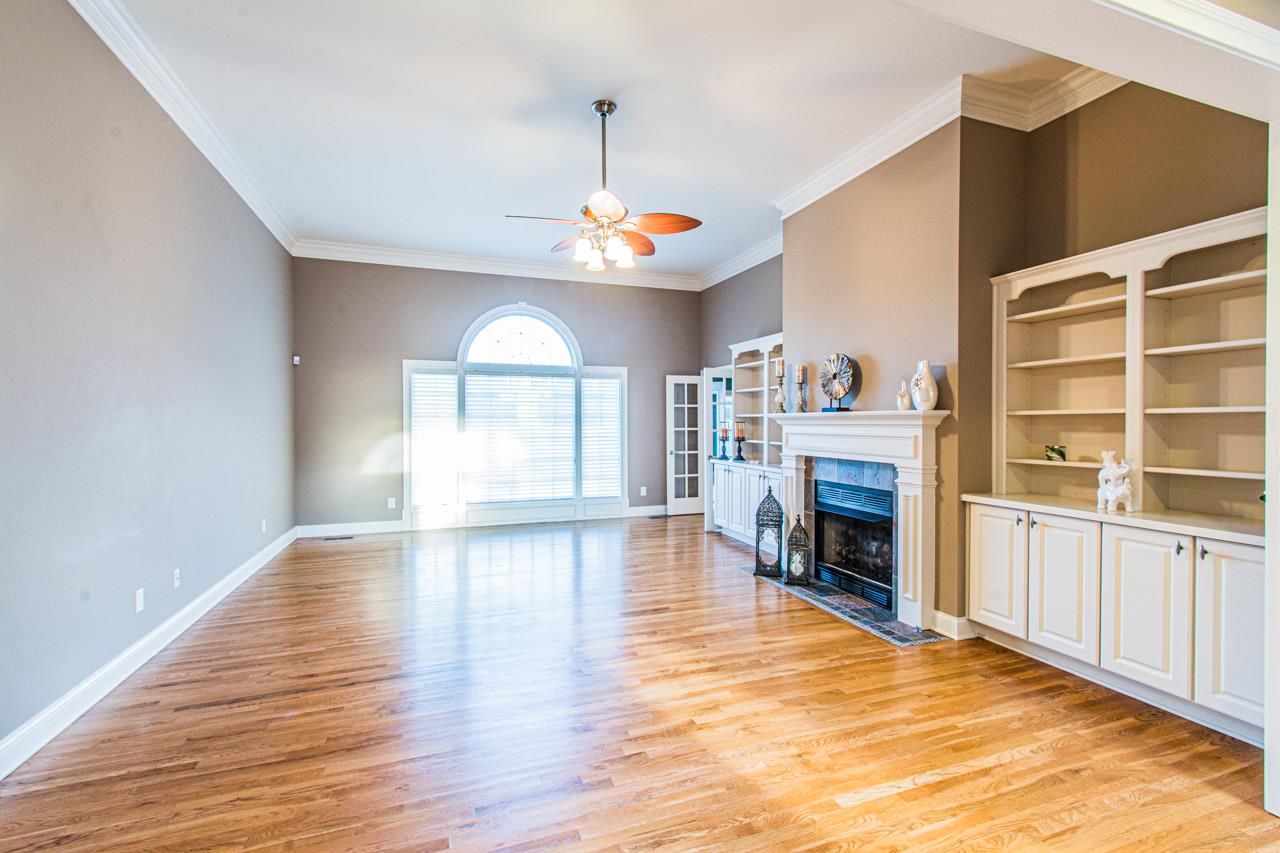 1350 Matlock Road Bowling Green, KY 42104 - Photo 12 of 35 Gallery Image 12