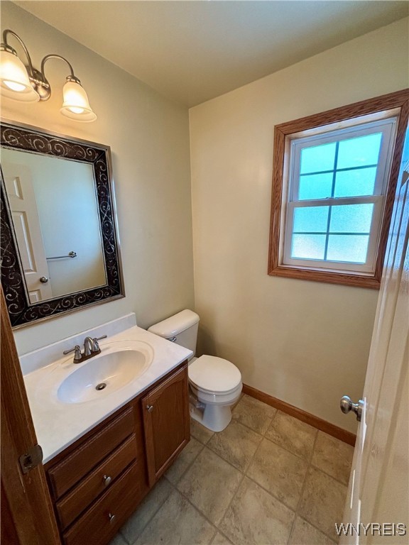 1696 Orchard Park Road, Unit 1 West Seneca, NY 14224 - Photo 4 of 15 Half Bath