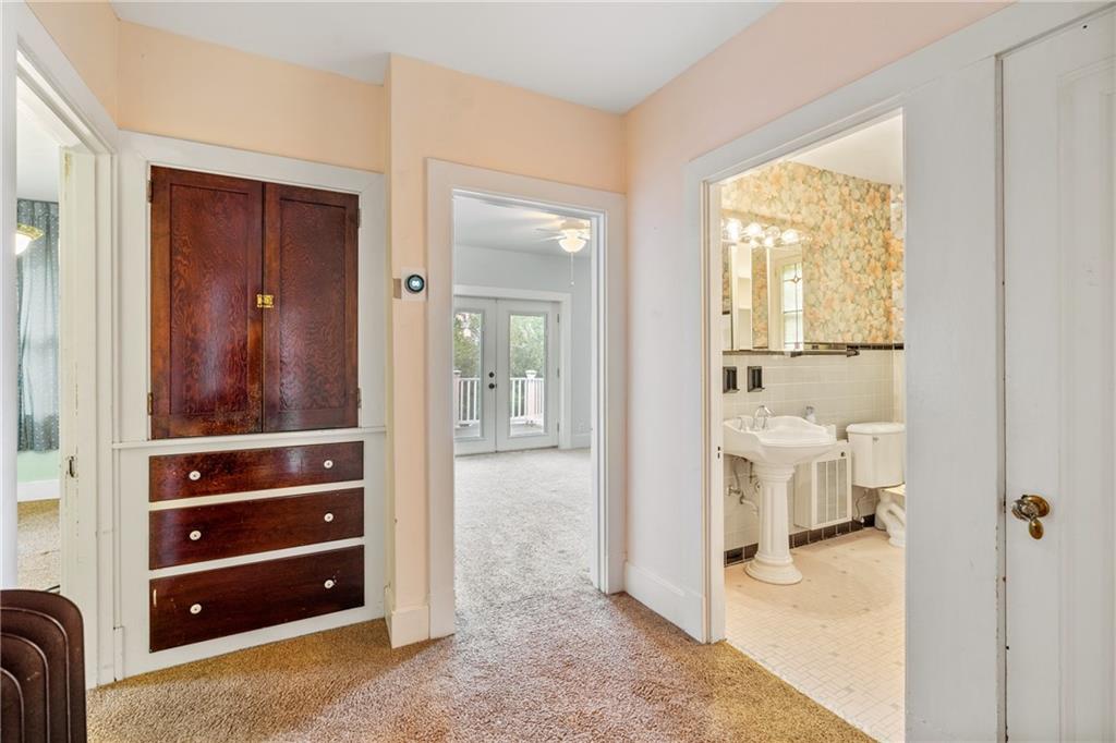 163 Hornaday Road Pittsburgh, PA 15210 - Photo 12 of 25 Gallery Image 12