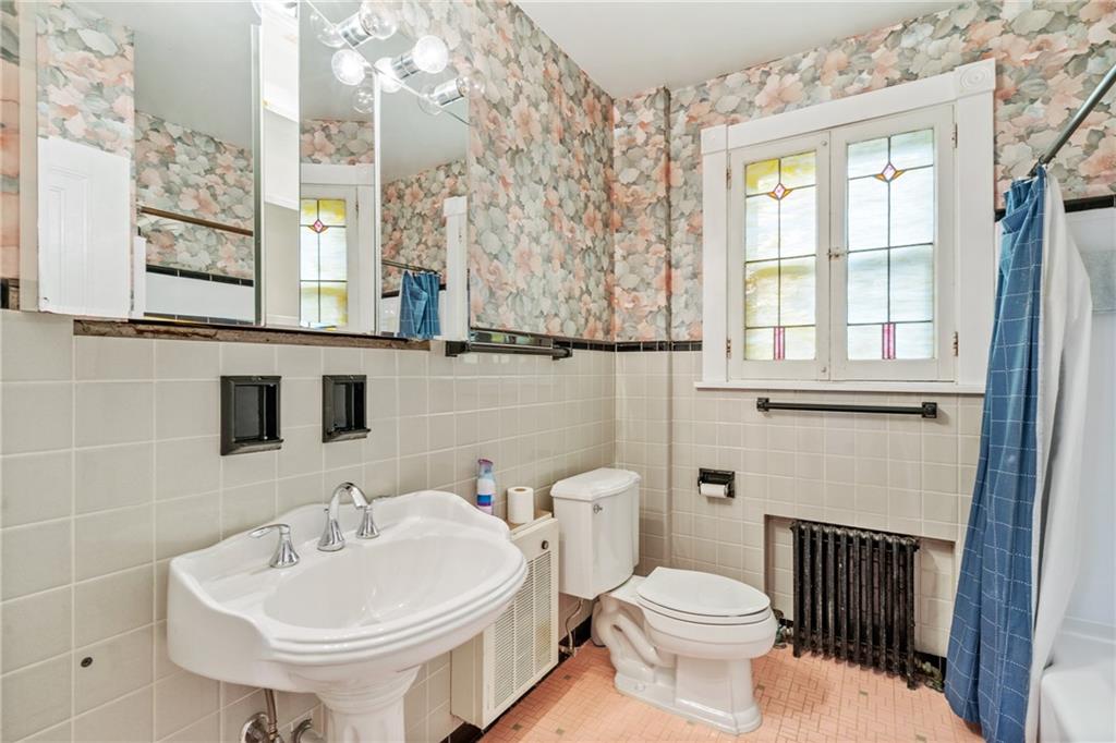 163 Hornaday Road Pittsburgh, PA 15210 - Photo 14 of 25 Gallery Image 14