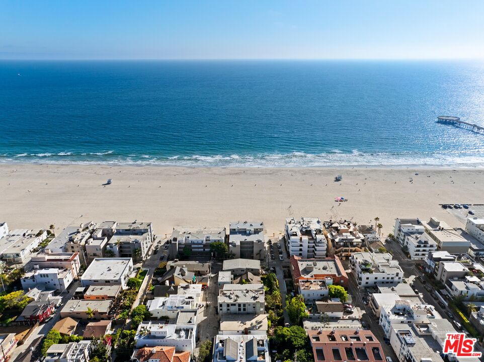 24 Eastwind Street, Unit 2 Marina del Rey, CA 90292 - Photo 41 of 46