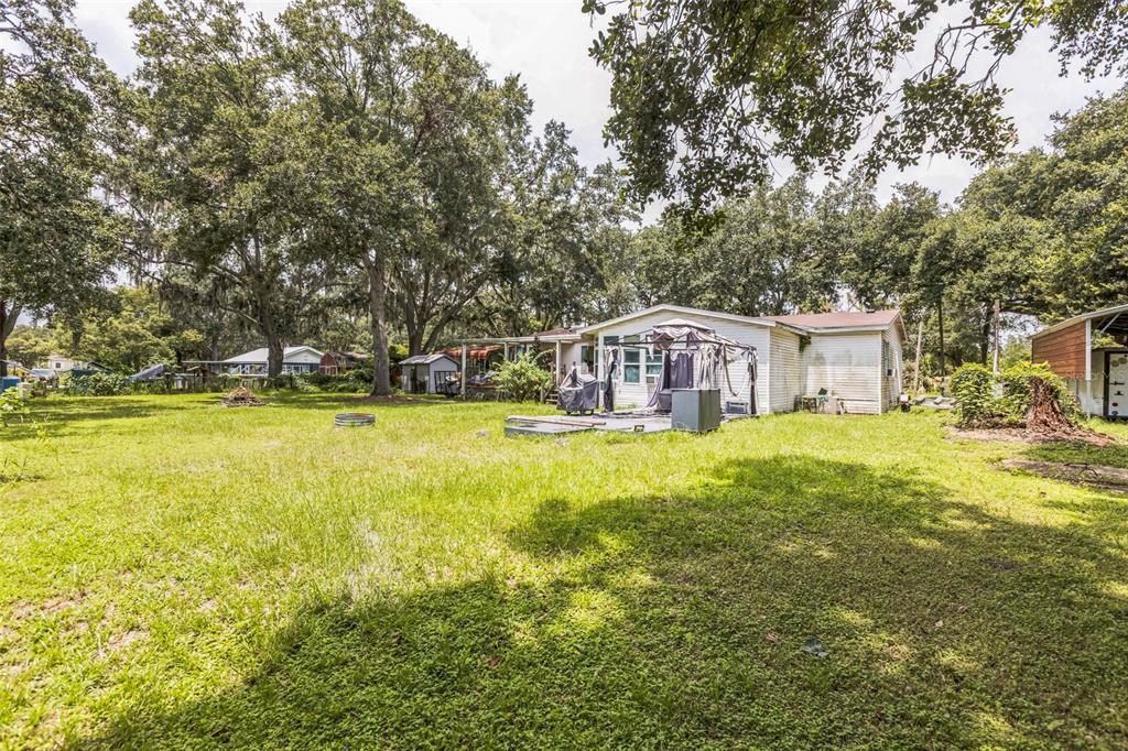 6109 Doc Thompson Road Plant City, FL 33565 - Photo 7 of 34 Gallery Image 7