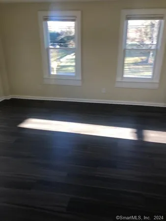 $1,900 | 107 Main Street North, Woodbury, CT 06798