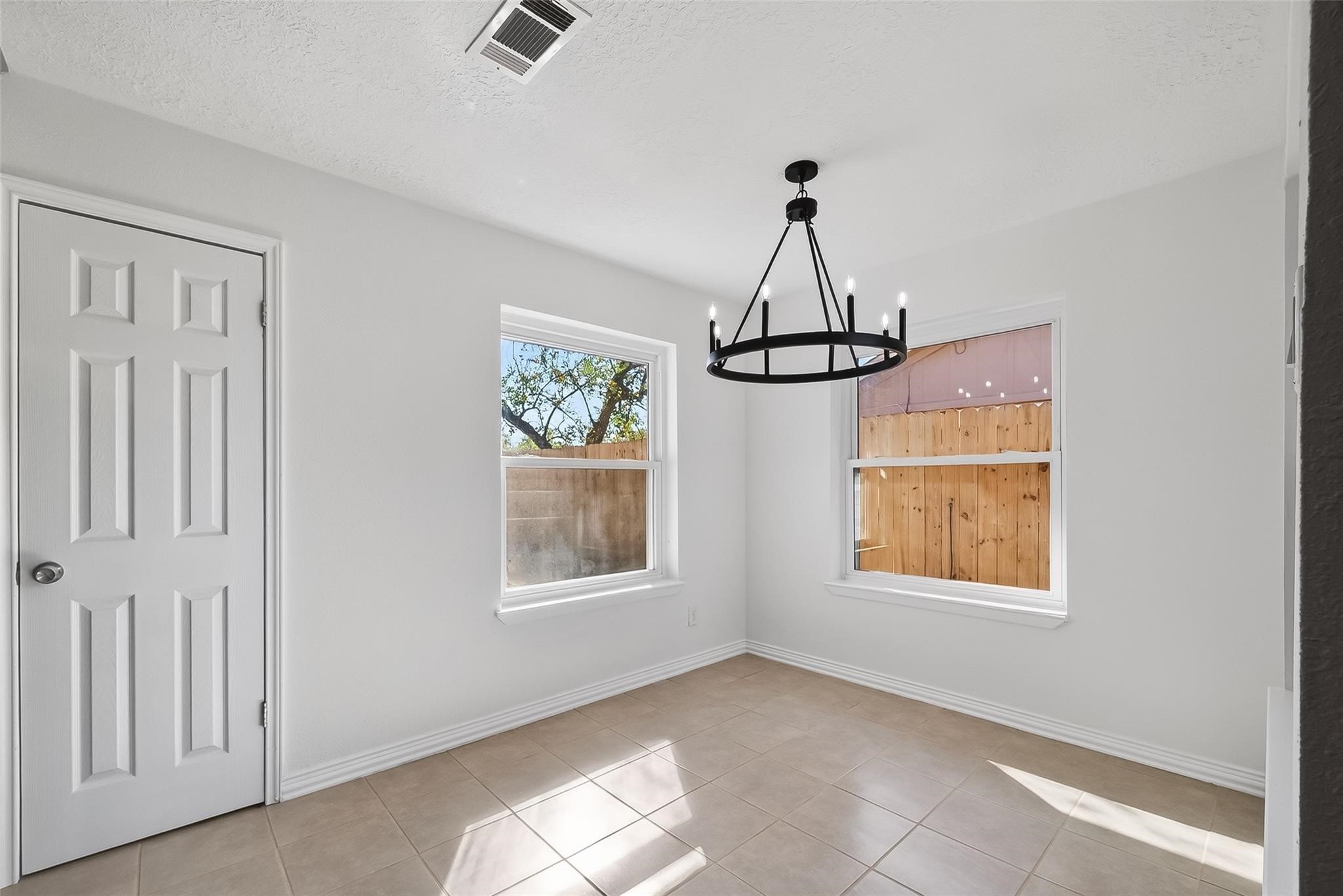 4311 Townes Forest Road Friendswood, TX 77546 - Photo 7 of 19