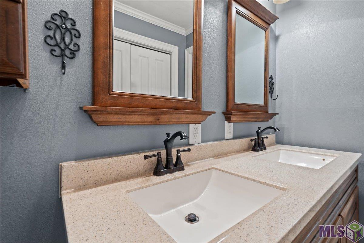 45198 Fontenot Road St. Amant, LA 70774 - Photo 11 of 28