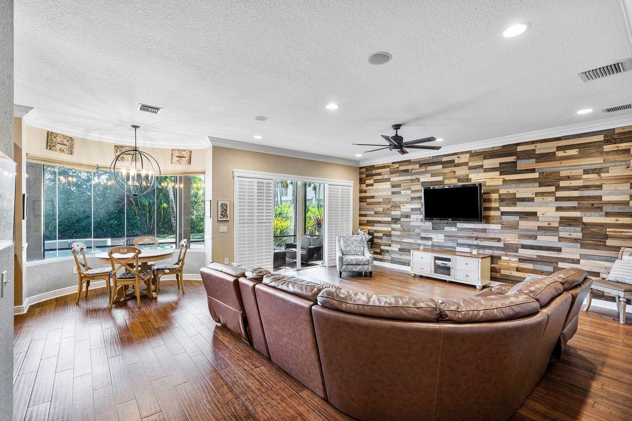10846 Sunset Ridge Circle Boynton Beach, FL 33473 - Photo 18 of 46 014-10846SunsetRidgeCircle-BoyntonBeach-