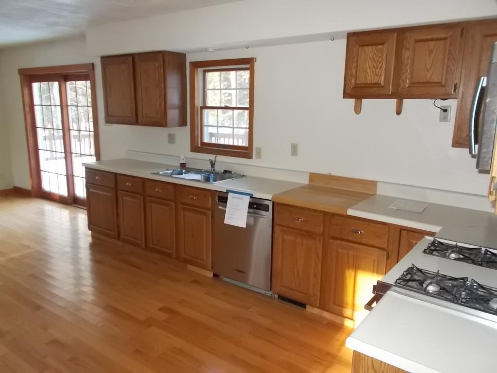 19 Pork Hill Road Ossipee, NH 03864 - Photo 3 of 18