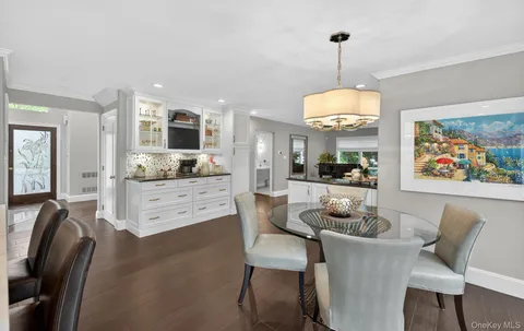 $2,599,000 | 30 Orchard Drive, Woodbury, NY 11797