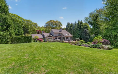 $2,599,000 | 30 Orchard Drive, Woodbury, NY 11797