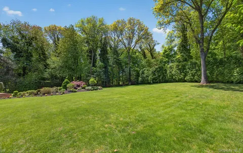 $2,599,000 | 30 Orchard Drive, Woodbury, NY 11797