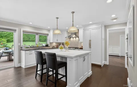 $2,599,000 | 30 Orchard Drive, Woodbury, NY 11797