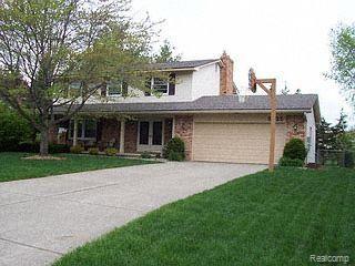 5425 Copley Square Road Grand Blanc, MI 48439 - Photo 1 of 1 Great Home, Great Yard