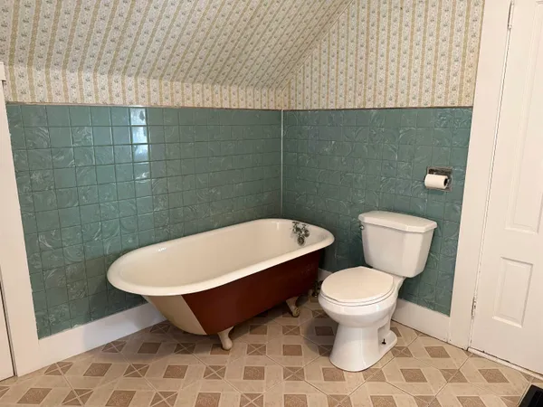 $259,000 | 233 State Street, Rutland, VT 05701