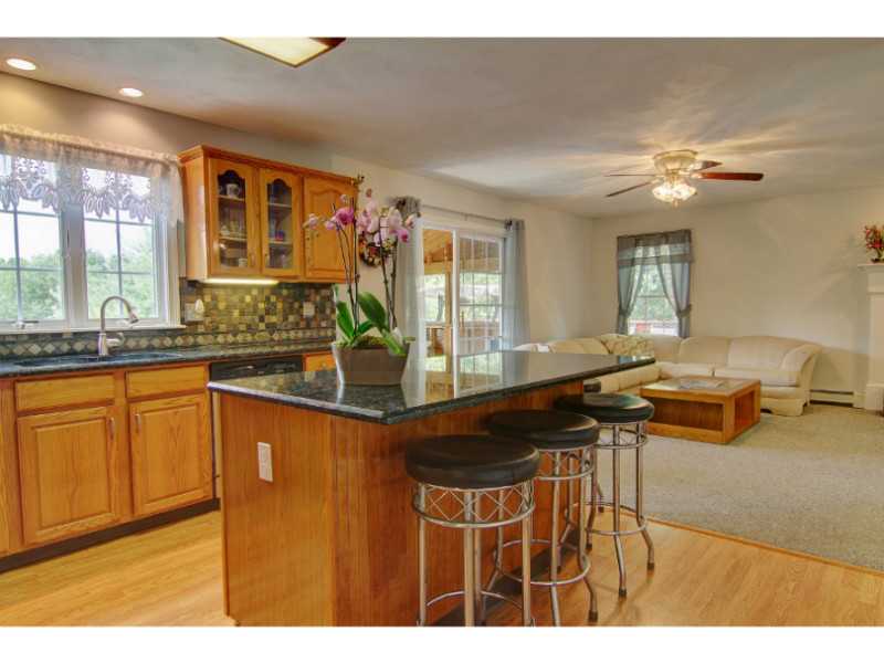 58 Angell Road Cumberland, RI 02864 - Photo 8 of 24 Kitchen.