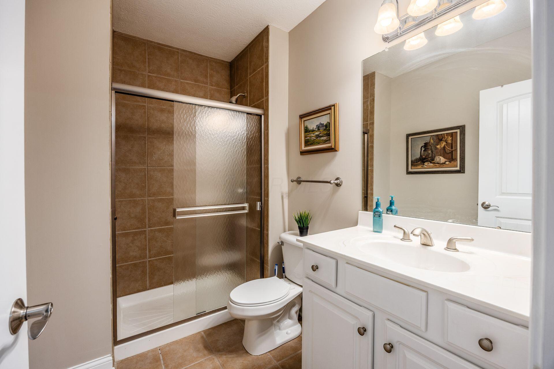 5417 Limestone Ridge Drive Dublin, OH 43016 - Photo 50 of 51 054_976ce0f6_j limestone 254