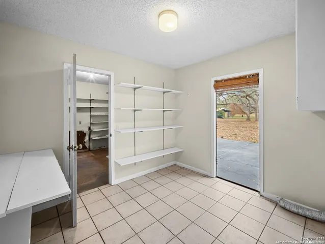 $399,900 | 22 Sunrise Drive, Pleasanton, TX 78064