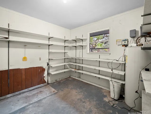 $399,900 | 22 Sunrise Drive, Pleasanton, TX 78064