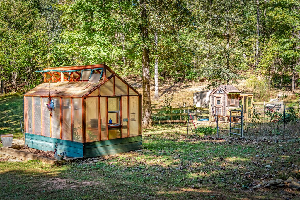 134 Ebenezer Road Ellijay, GA 30536 - Photo 72 of 85 Greenhouse and garden area