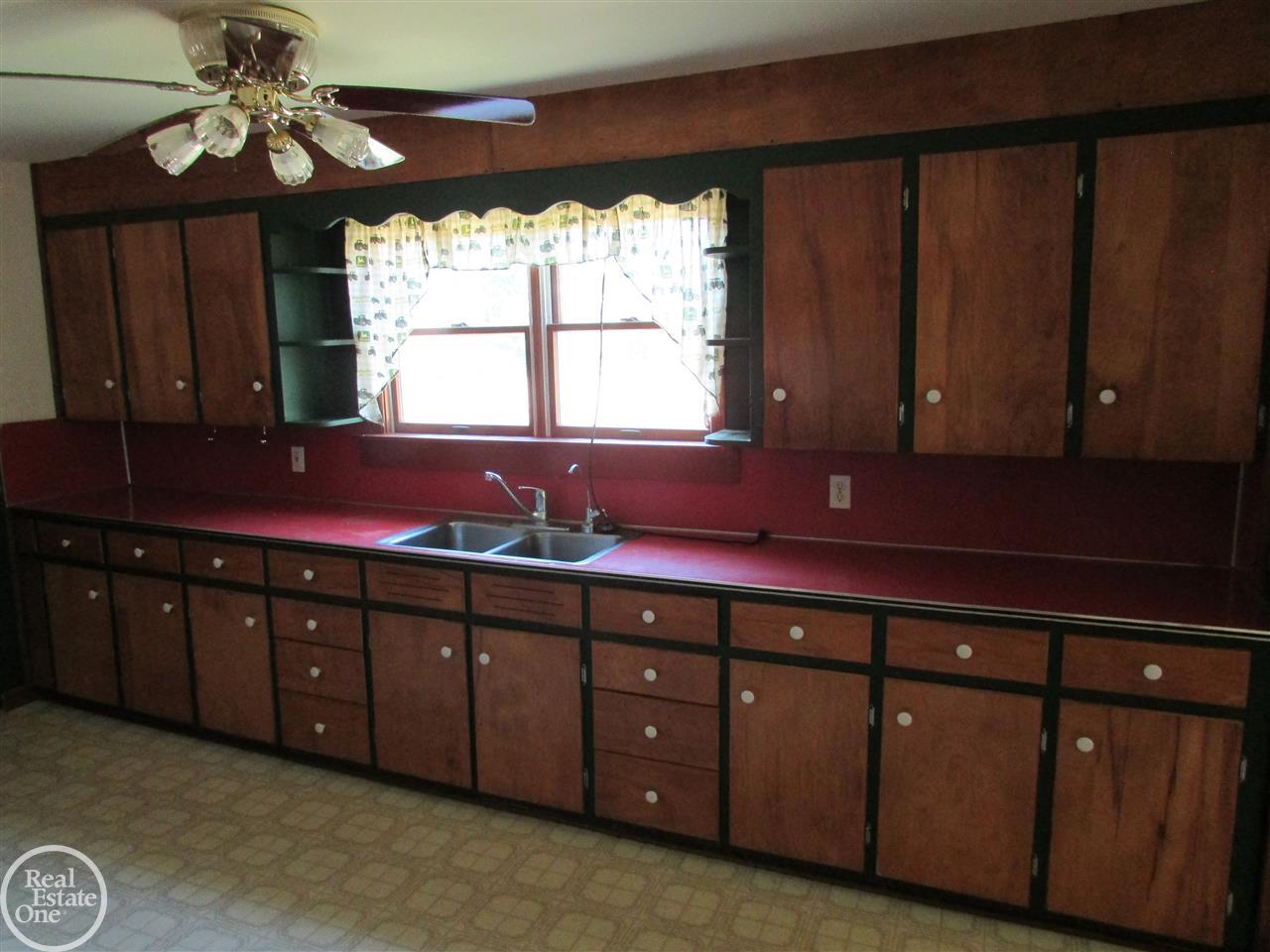 6691 Jeddo Road Jeddo, MI 48032 - Photo 8 of 28