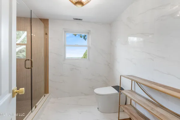 $600,000 | 3018 Hammond Hill Road, Senatobia, MS 38668