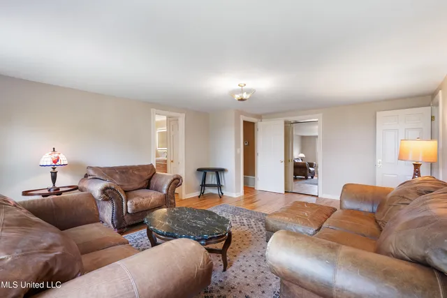 $675,000 | 3018 Hammond Hill Road, Senatobia, MS 38668