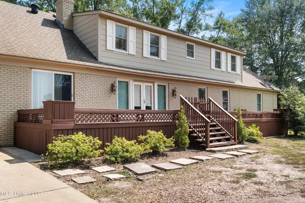$600,000 | 3018 Hammond Hill Road, Senatobia, MS 38668