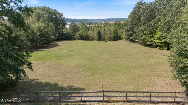 $600,000 | 3018 Hammond Hill Road, Senatobia, MS 38668