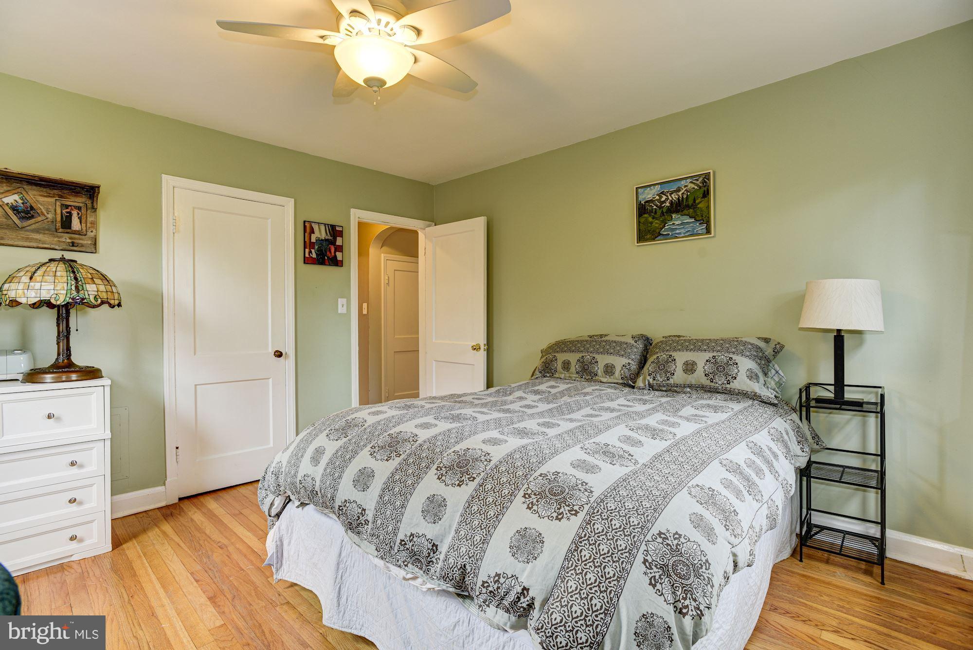317 Gralan Road Baltimore, MD 21228 - Photo 16 of 38 Bedroom