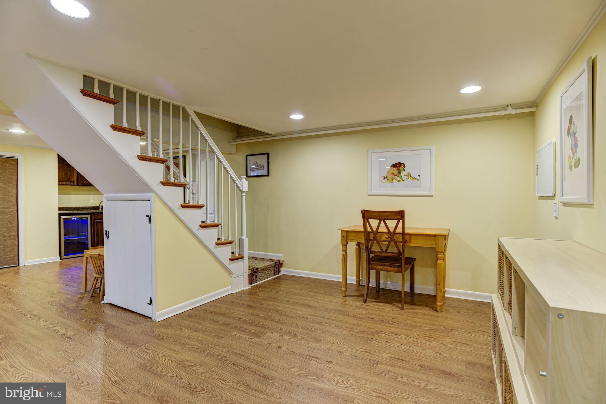 317 Gralan Road Baltimore, MD 21228 - Photo 28 of 38 Family Room