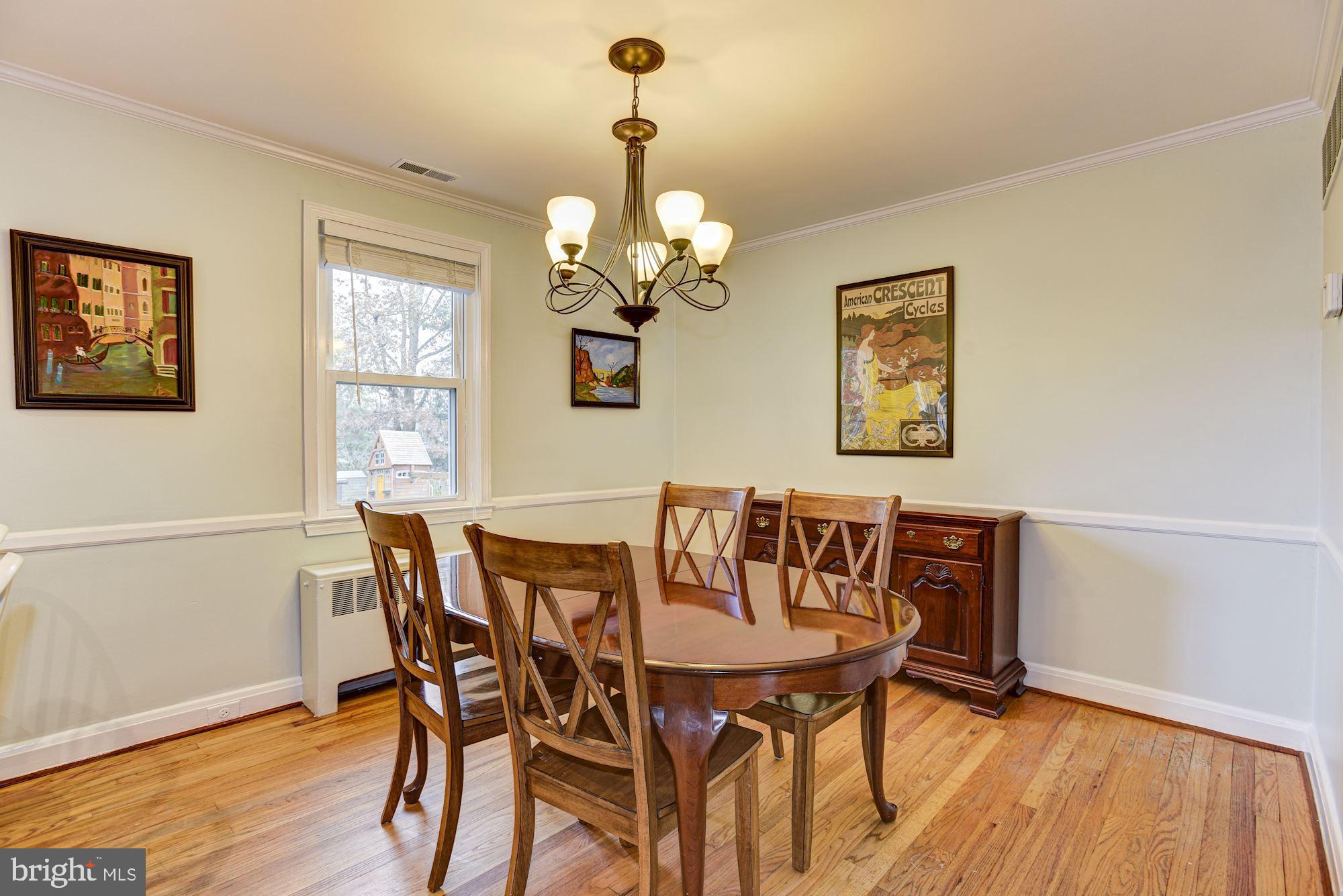 317 Gralan Road Baltimore, MD 21228 - Photo 5 of 38 Dining Room